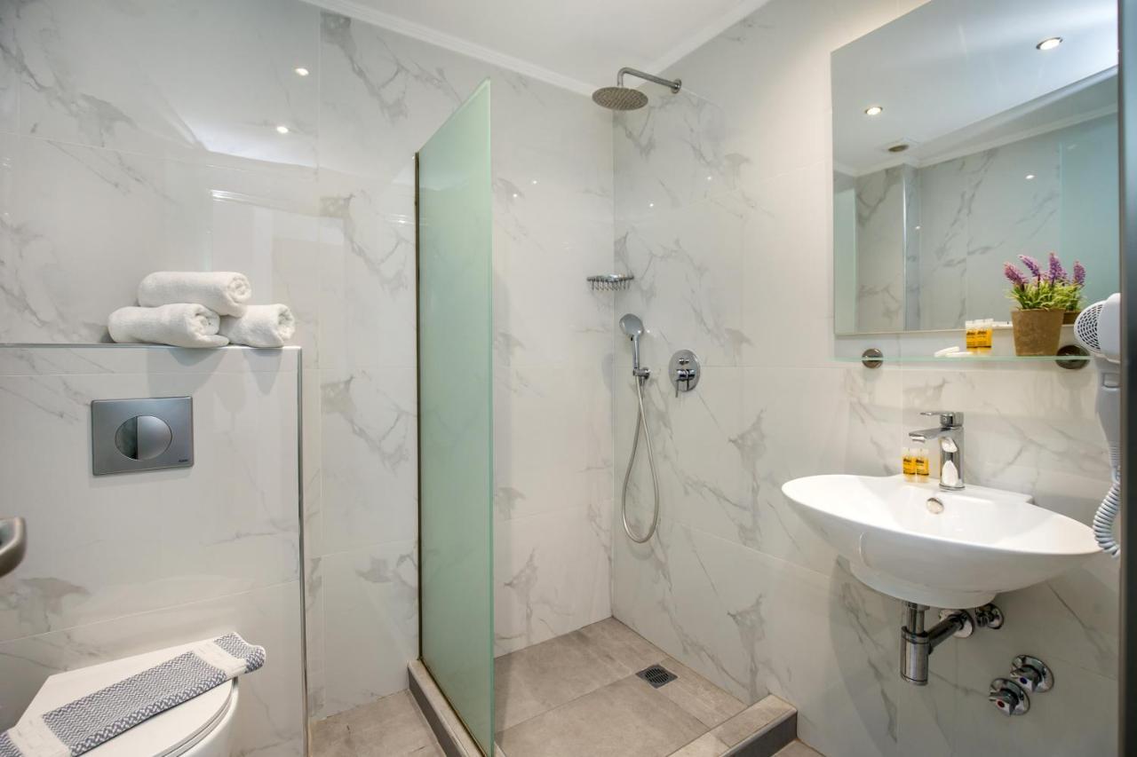 Astris Sun Hotel Экстерьер фото